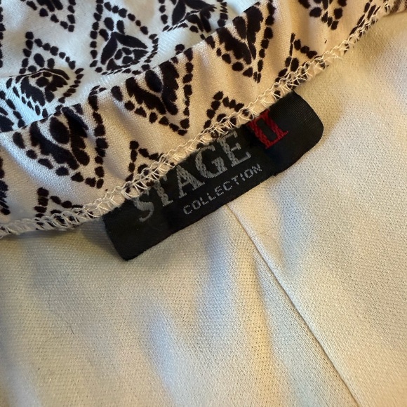 Chic Patterned Midi Dress - Picture 4 of 5